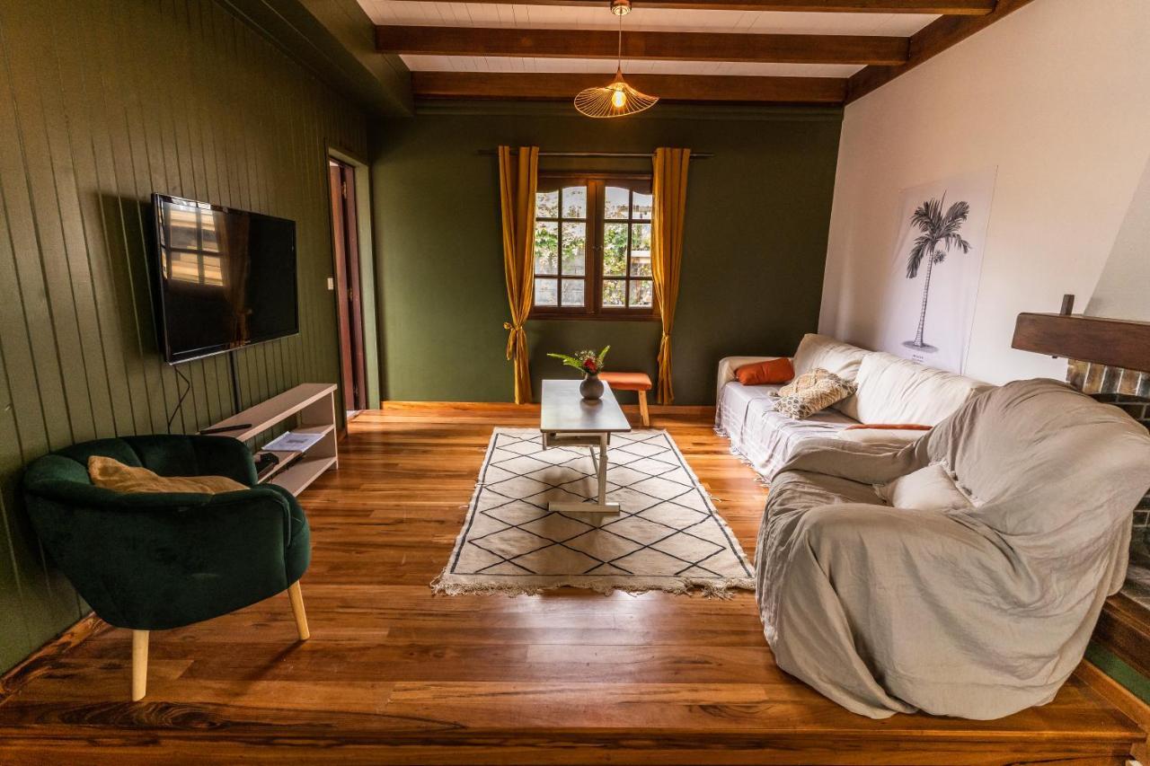 Magnifique Villa Creole Villa Ti Bout Bois Avec Cheminee Au Tevelave Les Avirons Zewnętrze zdjęcie